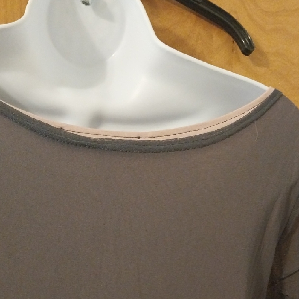Euro Mesh Graphic Dress - Picture 9 of 10